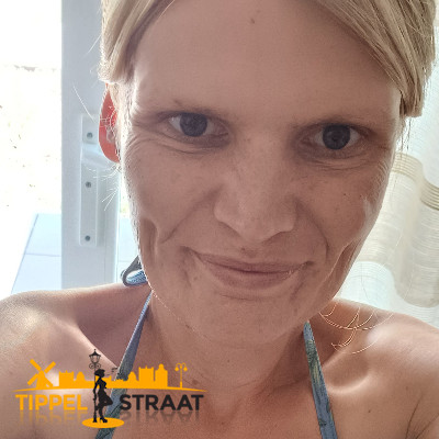 Escort Bloempje87 
